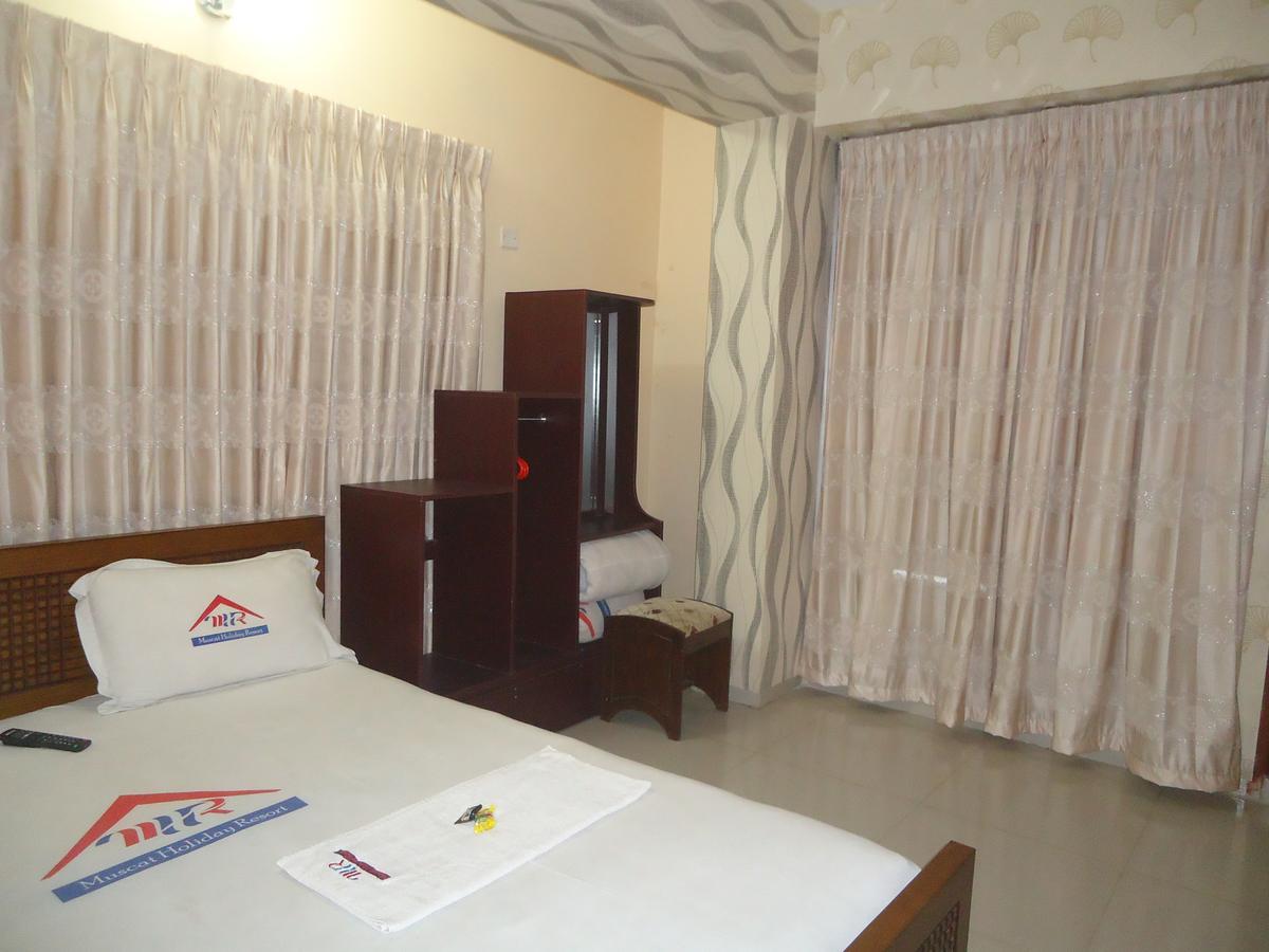 Muscat Holiday Resort Cox's Bazar Buitenkant foto